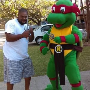 Meet your Posher, Davon